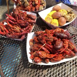 3 lbs of boiled crawfish with mushrooms potatoes corn and garlic. 3 lbs of boiled crawfish with mushrooms potatoes corn and garlic.
