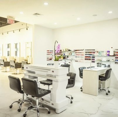 アイケア salon THE SALON , 4097 Jericho Tpke, East Northport, NY 11731, US