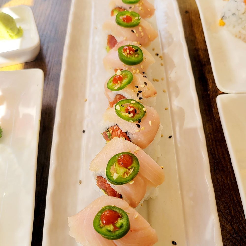 Sushi Dake - 8pc Baja Fresh Cut Roll $16.95 (10/28/22). #SushiDake #Burbank #JapaneseFood #Sushi #FoodPorn - Japanese Near Me - Burbank, California Sushi Dake - 8pc Baja Fresh Cut Roll $16.95 (10/28/22). #SushiDake #Burbank #JapaneseFood #Sushi #FoodPorn - Japanese Near Me - Burbank, California