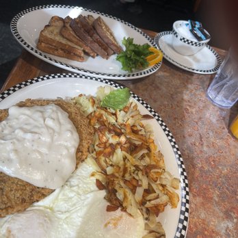 Black Bear Diner Barstow - Breakfast & Brunch Near Me - Barstow, California Black Bear Diner Barstow - Breakfast & Brunch Near Me - Barstow, California