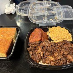Incredible... The combination of the Jerk Chicken with the white rice underneath, the Mac and Yams was everything. Incredible... The combination of the Jerk Chicken with the white rice underneath, the Mac and Yams was everything.