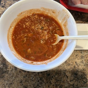 Uncle Reds Pizzeria - Minestrone Soup - Pizza Near Me - Bellflower, California Uncle Reds Pizzeria - Minestrone Soup - Pizza Near Me - Bellflower, California