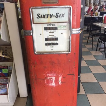 Cozy Dog Drive In - Hot Dogs Near Me - Springfield, Illinois