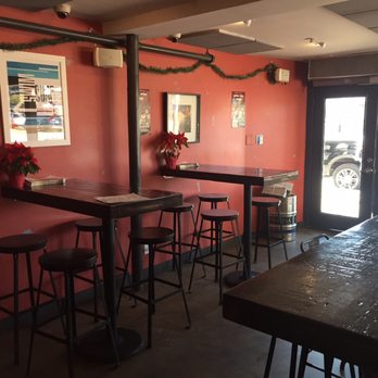Hermosa Brewing - Brewpubs Near Me - Hermosa Beach, California