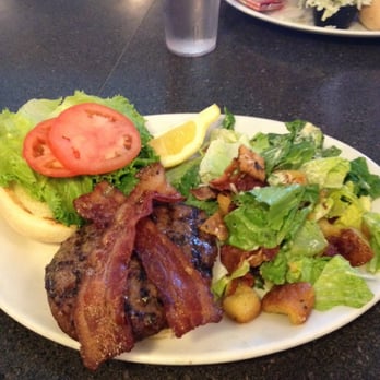 The Wellington Diner - Diners Near Me - Ottawa, Ontario
