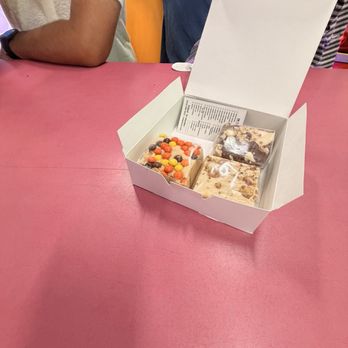 Fudgeboat - Reese's pieces fudge, maple nut fudge, coffee toffee fudge - Desserts Near Me - Carolina Beach, North Carolina