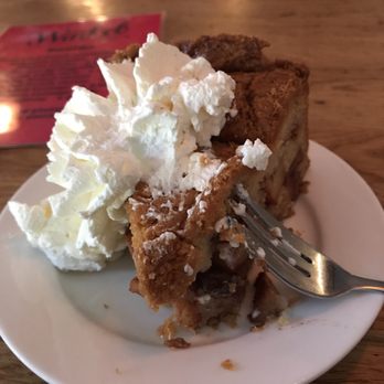 Winkel 43 - Apple pie - Desserts Near Me - Amsterdam, New Hampshire