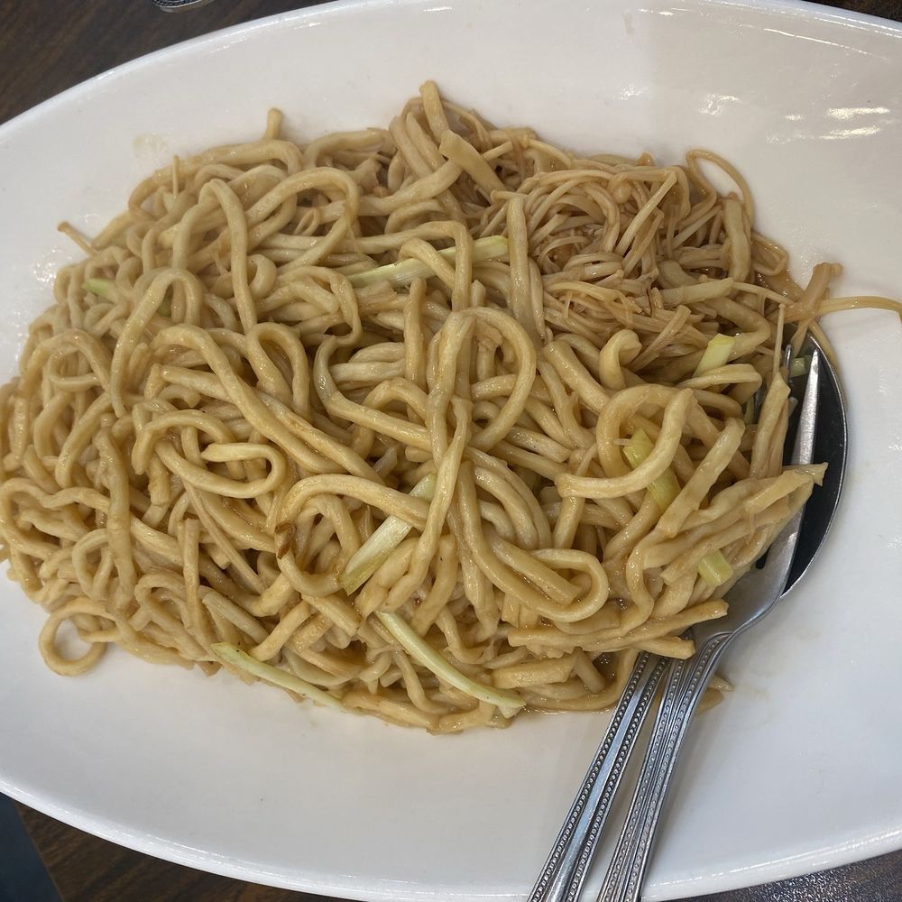 Hong Kong Chef - Dry Scallops with Mushroom E Fu Noodles - Cantonese Near Me - San Leandro, California Hong Kong Chef - Dry Scallops with Mushroom E Fu Noodles - Cantonese Near Me - San Leandro, California