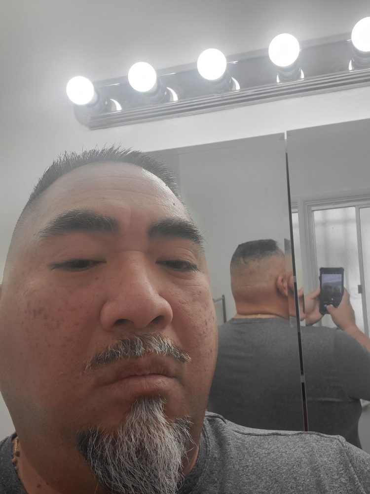 Five Star Barber Shop logo