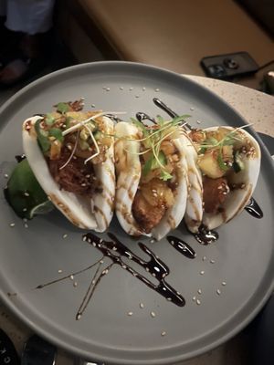 Identidad Cocktail Bar by null