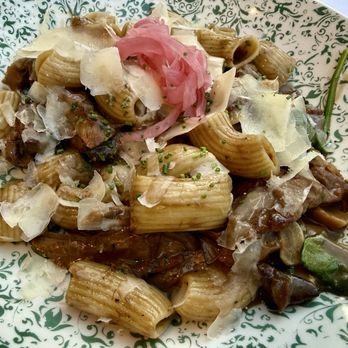 ÀLAVITA - Rigatoni - Italian Near Me - Boise, Idaho