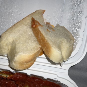 Soul Pasta - Complimentary bread - Pasta Shops Near Me - Pittsburgh, Pennsylvania