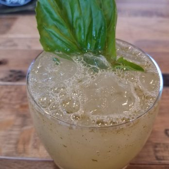 Highside Distilling - Delightful basil gin smash - Distilleries Near Me - Bainbridge Island, Washington