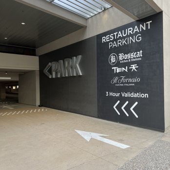 Bosscat Kitchen & Libations - Bosscat parking - New American Near Me - Irvine, California Bosscat Kitchen & Libations - Bosscat parking - New American Near Me - Irvine, California