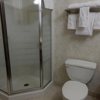 Holiday Inn Express & Suites Lethbridge - Hotels Near Me - Lethbridge, Alberta Holiday Inn Express & Suites Lethbridge - Hotels Near Me - Lethbridge, Alberta