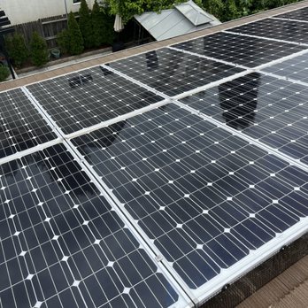 Central Valley Solar Maintenance - Gutter Services Near Me - Merced, California