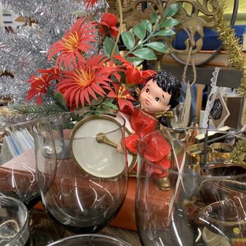 TrunkShow - Furniture Stores Near Me - Raleigh, North Carolina