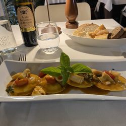 Da Lorenzo - Seafood Ravioli