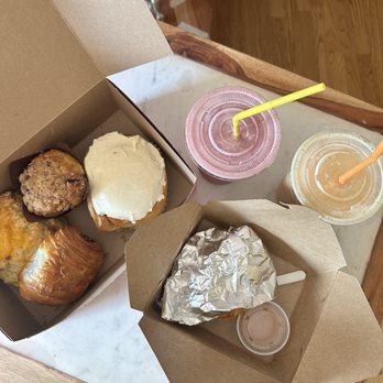 Little Loaf Bakehouse - Coffee & Tea Near Me - Yorkville, Illinois Little Loaf Bakehouse - Coffee & Tea Near Me - Yorkville, Illinois