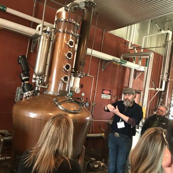 Moonshine University - Learning the process - Specialty Schools Near Me - Louisville, Kentucky Moonshine University - Learning the process - Specialty Schools Near Me - Louisville, Kentucky