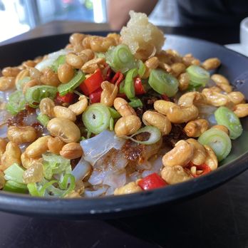 Chengdu Taste - Mung Bean Jelly Noodles in Chili Sauce ($7.99) a signature dish with contrasting textures. - Szechuan Near Me - Honolulu, Hawaii