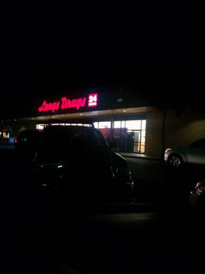 Waiʻanae Mall by null