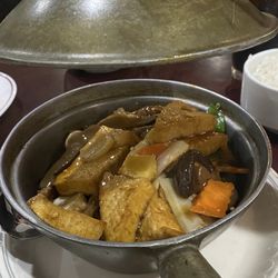 Three mushroom dry pot