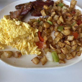 The Pan - Microwaved breakfast after complaint that the food is cold. The Lumberjack - Breakfast & Brunch Near Me - Bellflower, California The Pan - Microwaved breakfast after complaint that the food is cold. The Lumberjack - Breakfast & Brunch Near Me - Bellflower, California