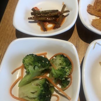 Gogi - Complimentary Appetizers - Korean Near Me - Kenner, Louisiana