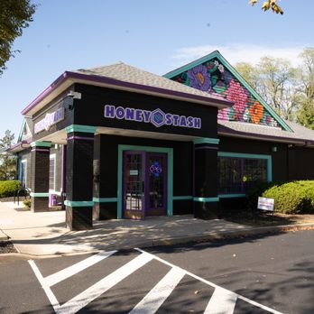 HoneyStash - Honeystash exterior - Cannabis Dispensaries Near Me - Metuchen, New Jersey HoneyStash - Honeystash exterior - Cannabis Dispensaries Near Me - Metuchen, New Jersey