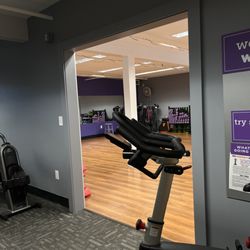 Anytime Fitness - Classroom