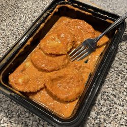 Caffe Milano - Ravioli with Vodka Sauce