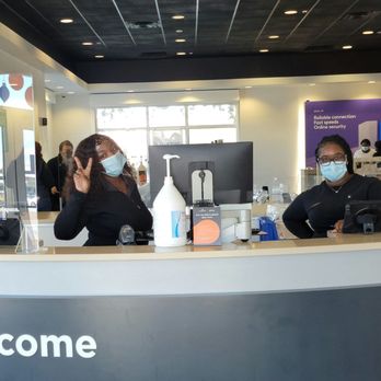 Xfinity Store by Comcast - Ms. DEJA and Ms.Alayah ! Outstanding Customer Service - Internet Service Providers Near Me - North Charleston, South Carolina Xfinity Store by Comcast - Ms. DEJA and Ms.Alayah ! Outstanding Customer Service - Internet Service Providers Near Me - North Charleston, South Carolina