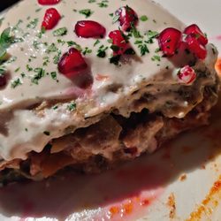 La Colonia - One delectable piece of chiles en nogada