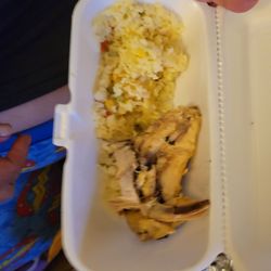 Flor Blanca Salvadorean Restaurant - Horrible, horrible, horrible. Plated somebody's leftoverrs.