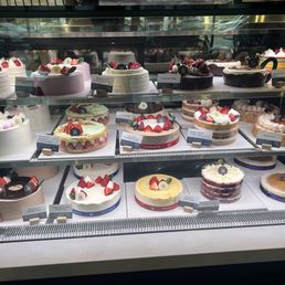 Cakes Cakes