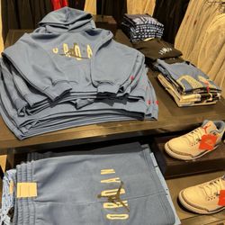 Foot Locker - Jordan 3 True Blue Gear.