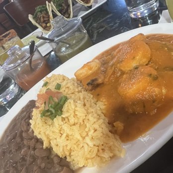 Las Panteras Negras - 17. Camarones a la Diabla - Mexican Near Me - New York, New York