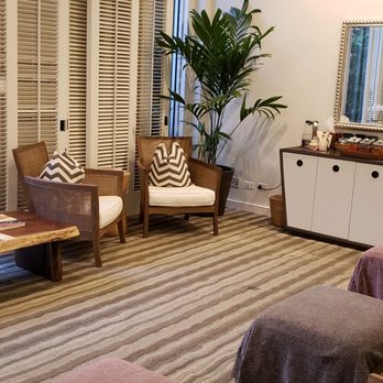 Naupaka Spa & Wellness Centre - Women's relaxation lounge - Day Spas Near Me - Kapolei, Hawaii Naupaka Spa & Wellness Centre - Women's relaxation lounge - Day Spas Near Me - Kapolei, Hawaii