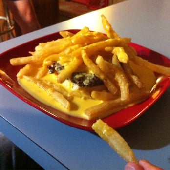 The Sundowner - That's what you call a ponyshoe -- hamburger covered with cheese fries. - Bars Near Me - Phillipsburg, Kansas The Sundowner - That's what you call a ponyshoe -- hamburger covered with cheese fries. - Bars Near Me - Phillipsburg, Kansas