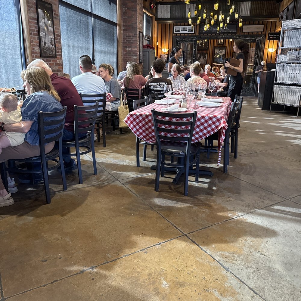 Grimaldi's Pizzeria - Pizza Near Me - Gilbert, Arizona Grimaldi's Pizzeria - Pizza Near Me - Gilbert, Arizona
