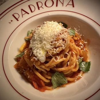 La Padrona Boston - Bucatini alla Napoletana - Cocktail Bars Near Me - Boston, Massachusetts La Padrona Boston - Bucatini alla Napoletana - Cocktail Bars Near Me - Boston, Massachusetts