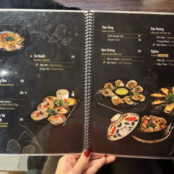 HEM Kitchen And Bar - Vietnamese Near Me - Houston, Texas