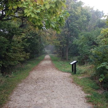 Hidden Lake Forest Preserve - Parks Near Me - Downers Grove, Illinois Hidden Lake Forest Preserve - Parks Near Me - Downers Grove, Illinois