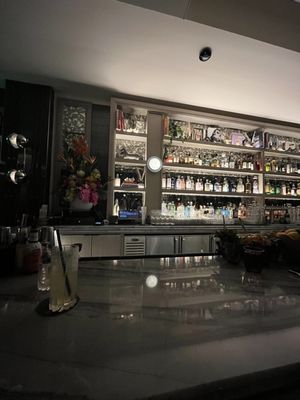 Moxy St. Petersburg Downtown by null