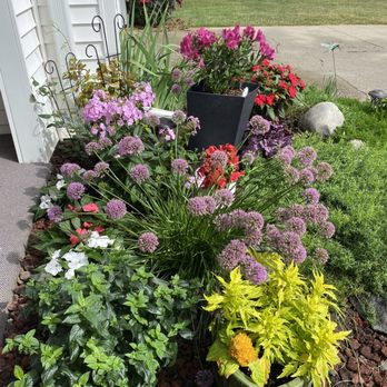 Wojo's Garden Splendors - Nurseries & Gardening Near Me - Davison, Michigan