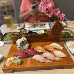 Kizuna Sushi & Hibachi - Sushi combo