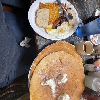 Billy Gail's - Ozark - That's a "side" of pancakes! Delicious!! - American Near Me - Ozark, Missouri