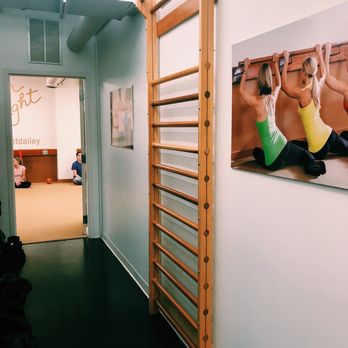 Barre Ripple Movement - Barre Classes Near Me - Indianapolis, Indiana