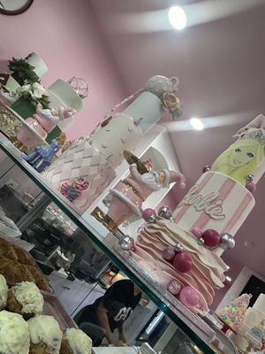 HAPPY CAKE BAKERY - Updated February 2026 - 84 Photos & 40 Reviews